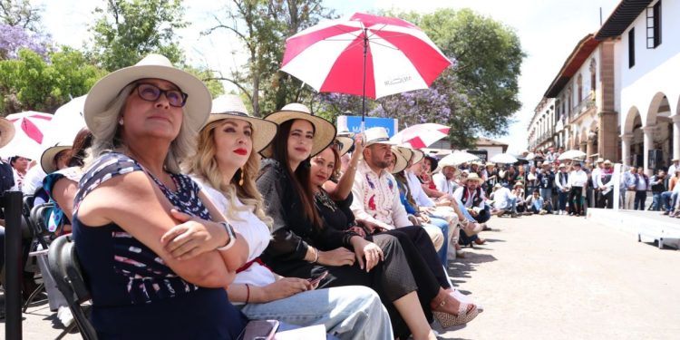 Nuevo mercado de Pátzcuaro, una muestra del compromiso del gobernador con la obra pública: Sandra Arreola