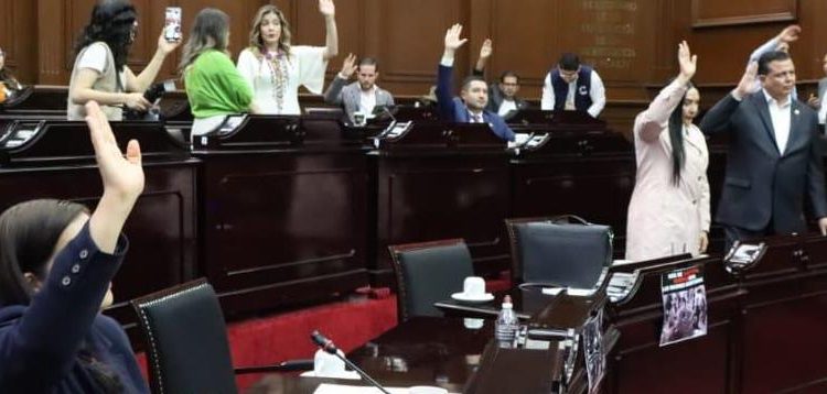 Exhorta Congreso a UMSNH a convenir con DIF para que sus adolescentes estudien de manera gratuita