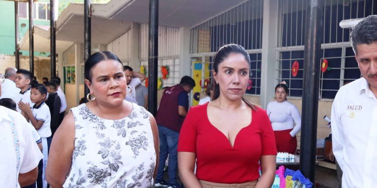 En Apatzingán se reactiva la estrategia nacional contra el dengue.