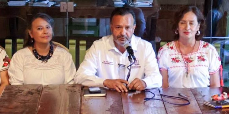 Julio Arreola impulsa el Festival Cuenca 2025 en Pátzcuaro