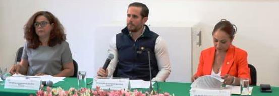 Presentan Comisión de Educación convocatoria para la “Medalla Michoacana al Mérito Docente” edición 2025