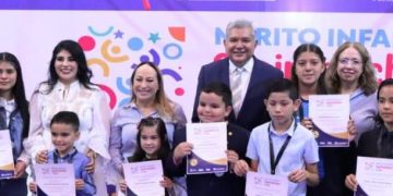 Entrega Congreso del Estado condecoraciones a los ganadores del “Mérito Infantil Sapirhaticheri 2025”