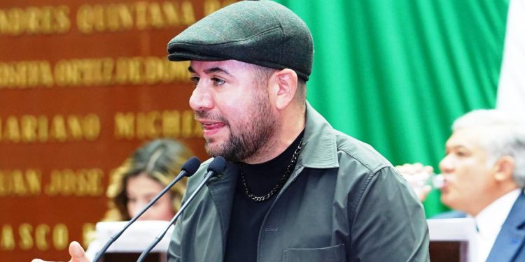 Propone Reyes Galindo capacitación en salud mental y primeros auxilios psicológicos para que docentes atiendan a niñas, niños y adolescentes