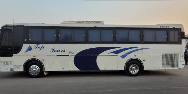 Cinco detenidos tras disturbios en asamblea informativa en Apatzingán