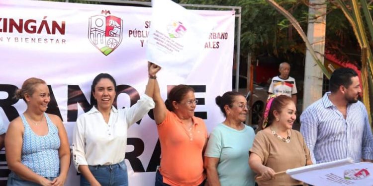 Más calles dignas para Apatzingán; Fanny Arreola Arranca obra integral en colonia Morelos.