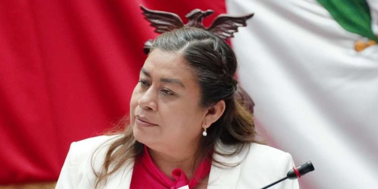 Propone Belinda Iturbide creación de Centros de Reencuentro Familiar reunir a familias separadas por la migración