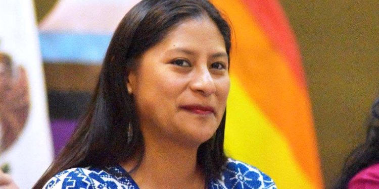 Senadora Celeste Ascencio impulsa reforma federal para reconocer el matrimonio igualitario en México