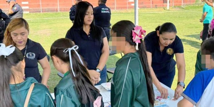 Promueve FGE derechos de las infancias y adolescencias en la Feria de Seguridad, llevada a cabo en Huandacareo