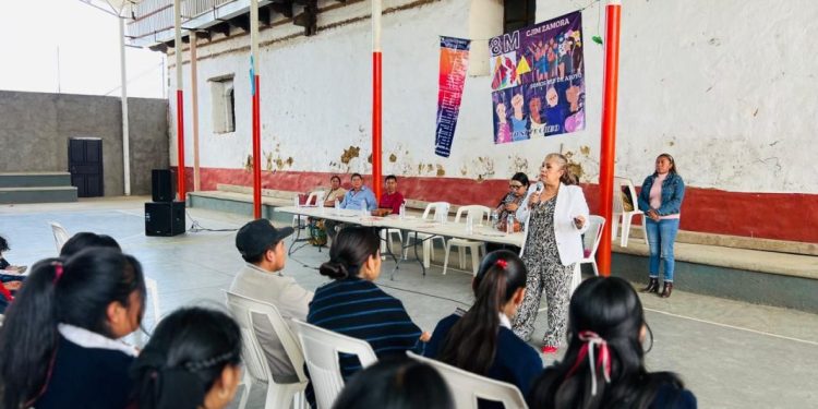 Promueve CJIM Zamora prevención de la violencia ante comunidad estudiantil indígena de Cheranatzicurin