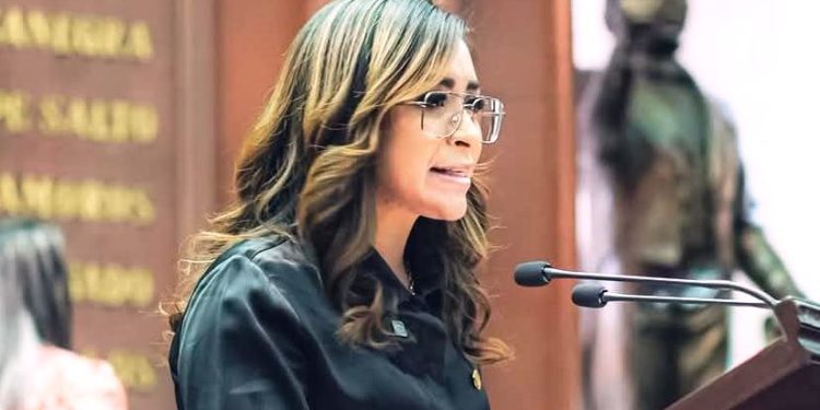 Grecia Aguilar urge garantizar alimentación adecuada a niñas, niños y adolescentes en Michoacán