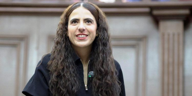 Diputada Giulianna Bugarini impulsa ampliación de prórroga para pago de refrendo sin multas