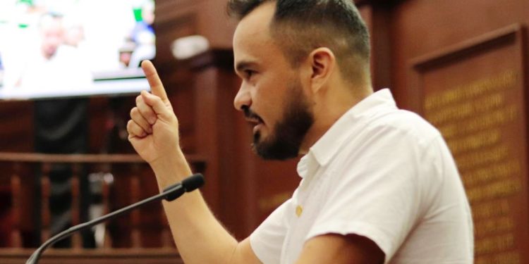 Hugo Rangel propone dotar atribuciones a Ayuntamientos contra crisis alimentaria en la niñez