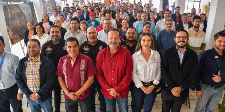 Pátzcuaro se convierte en sede regional para fortalecer los gobiernos municipales