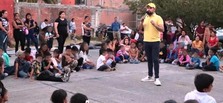 Con juegos y convivencia, el PRD Michoacán conmemora el Día de la Niñez