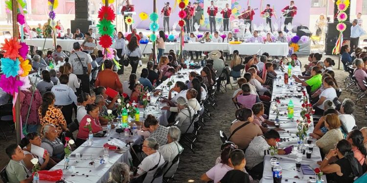 Tarímbaro celebra a lo grande el Día de las Madres