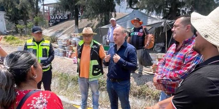 Supervisa Eric Gaona vialidad Trébol–San Pedro acompañado del SICT y vecinos