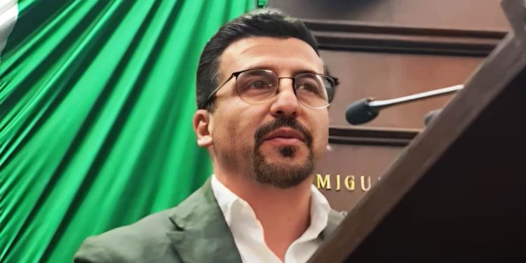 Toño Mendoza impulsa reforma para regular plataformas tecnológicas de alojamiento turístico eventual