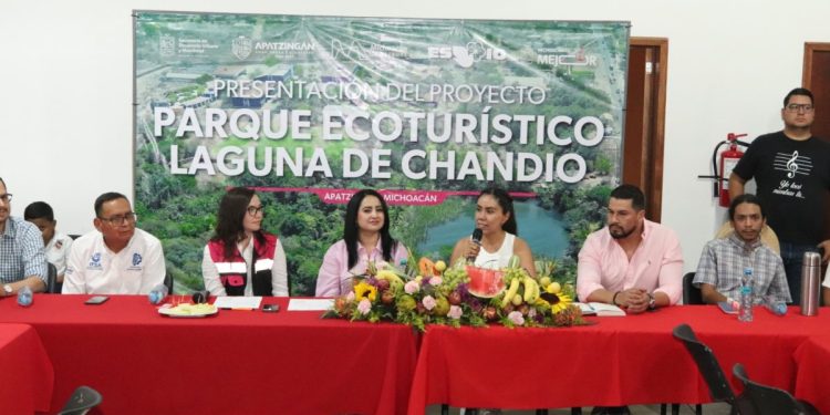 Presentan el proyecto del parque ecoturístico de Chandio en Apatzingán