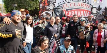 Jeovana Alcantar Baca se une a la celebración de aniversario del Clarín