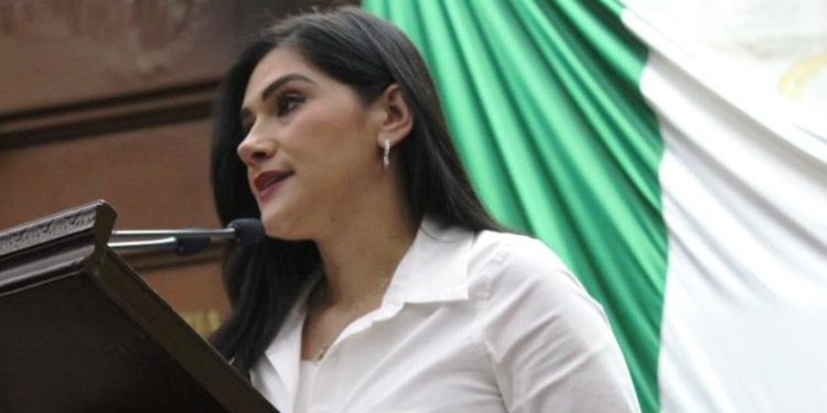 ⁠Presenta Diana Espinoza iniciativa para reformar la Ley para la Igualdad entre Mujeres y Hombres en Michoacán