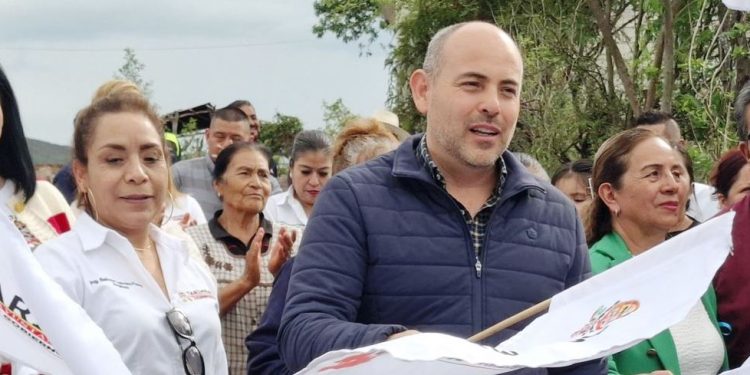 Gobierno de Tarímbaro arranca pavimentación en “El Arquito”