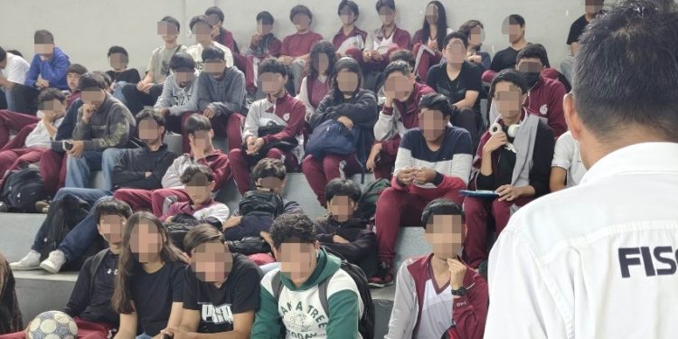 Lleva FGE charlas de prevención de las adicciones a estudiantes de bachillerato en Morelia