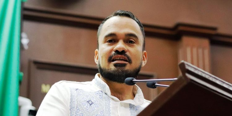 Con respaldo del Colegio de Economistas, Hugo Rangel propone reforma a la Ley Orgánica Municipal