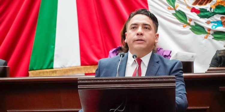 Presenta diputado Iván Alejandro Vera Arévalo iniciativa para reformar el Código Civil en materia de arrendamientos