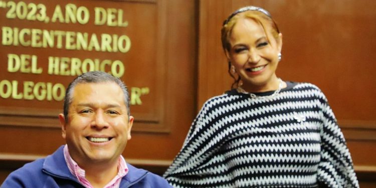 La paridad no puede usarse como pretexto para imponer reformas inconstitucionales: JC Barragán