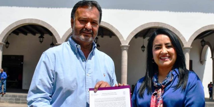 Recibe Julio Arreola el nuevo Mercado Municipal de Pátzcuaro de manos del Gobierno del Estado