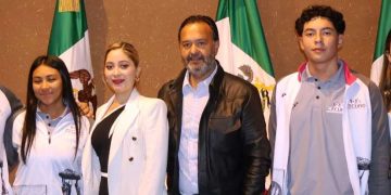 Julio Arreola respalda a deportistas de Pátzcuaro que representarán a Michoacán en los Juegos CONADE 2025