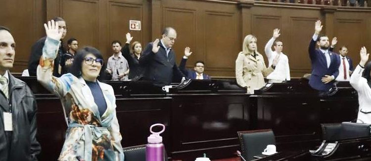 Reconoce 76 Legislatura a la Lengua de Señas Mexicana como lengua oficial y patrimonio lingüístico en la Constitución de Michoacán