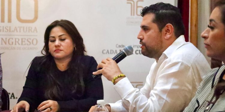 Octavio Ocampo destaca valor de intercambios legislativos internacionales en aras de protección de migrantes