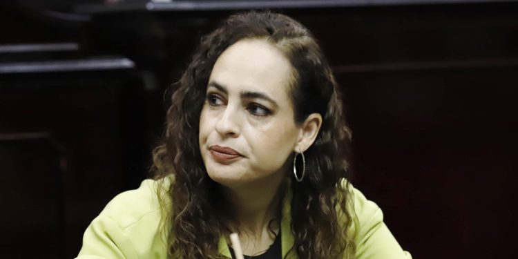 Propone Sandra Arreola reformar el sistema de concesiones de agua y garantizar su manejo sustentable y equitativo