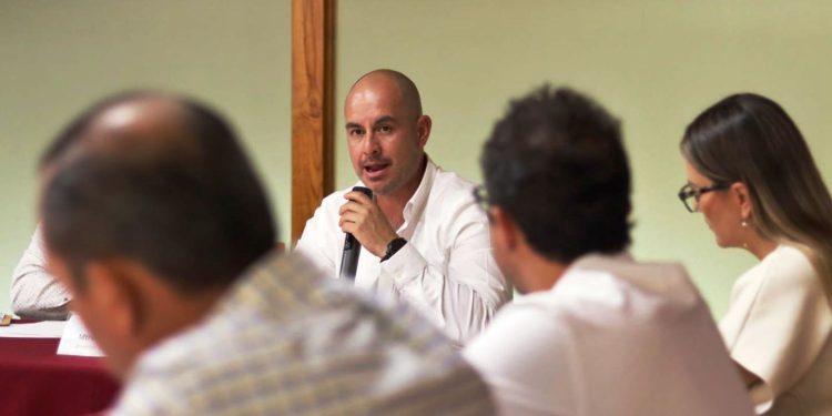 Adolfo Torres participa en reunión interinstitucional, para agilizar proyectos de infraestructura en Morelia