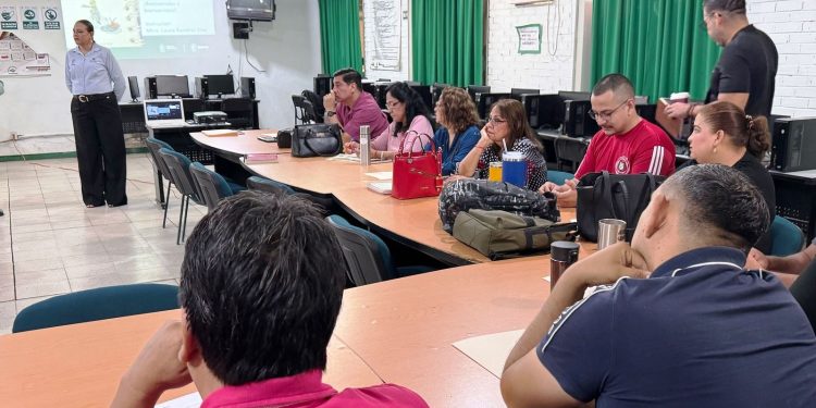 Capacitación integral en Conalep impulsa la excelencia docente en sus planteles