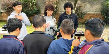 Conalep presenta carrera de Pilotaje de Drones en Chiquimitío