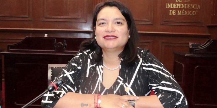 Eréndira Isauro propone incorporar perspectiva de infancia en la legislación estatal