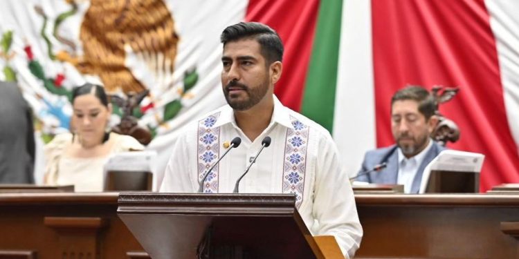 Con reforma a la Ley de Turismo, propone Poncho Chávez fortalecer el turismo religioso en Michoacán