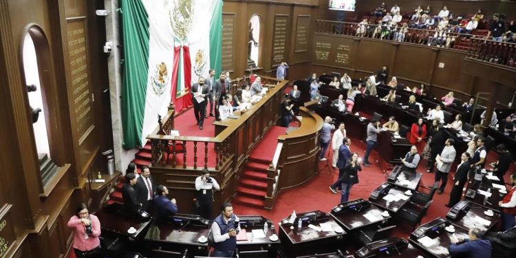 Emite Congreso del Estado convocatoria para recipiendario de la Presea “Constitución de 1814”