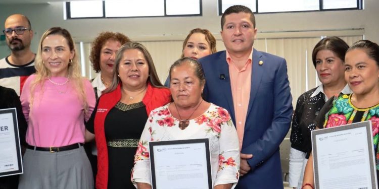 Respalda VGN a emprendedores del Distrito XIX