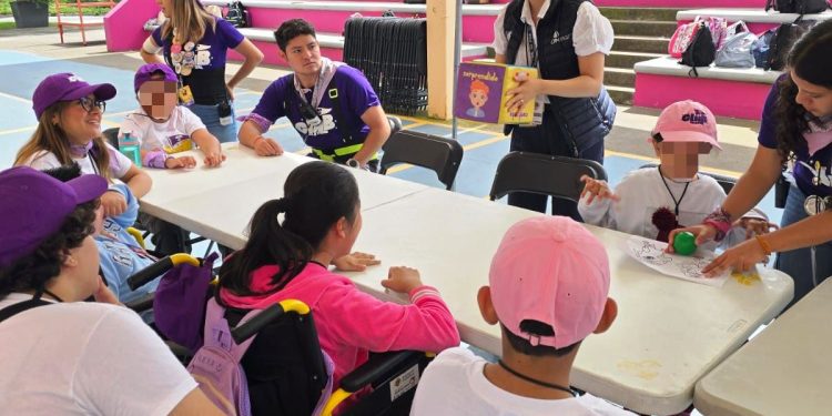 Fiscalía General participa en curso de verano del CRIT Morelia