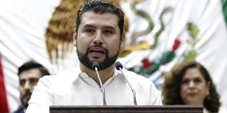 Ocampo propone aumentar penas por delitos contra adultos mayores ante alza en denuncias en Michoacán