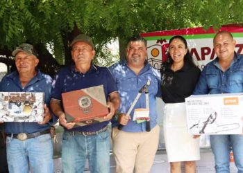 La presidenta Fanny Arreola fortalece al personal municipal con entrega de material y equipamiento