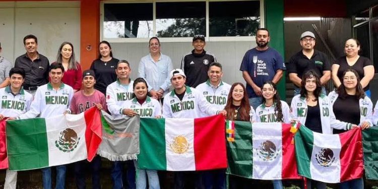 Estudiantes del Cecytem Puruándiro representarán a Michoacán en Paraguay