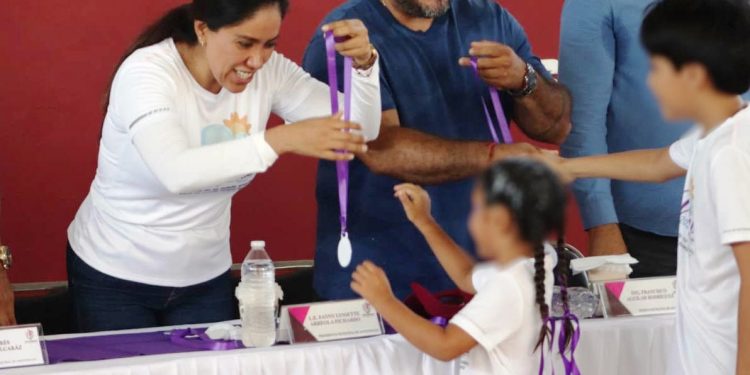 anny Arreola fortalece la formación de la niñez apatzinguense con exitoso cierre de cursos de verano