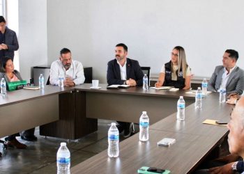 Yankel Benítez Silva fortalece vínculos con el sector de servicios de Morelia