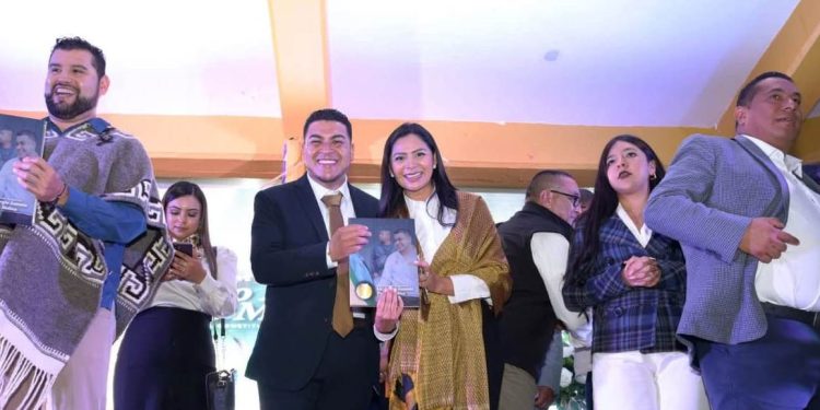 Araceli Saucedo refrenda respaldo a gobiernos municipales comprometidos con la gente