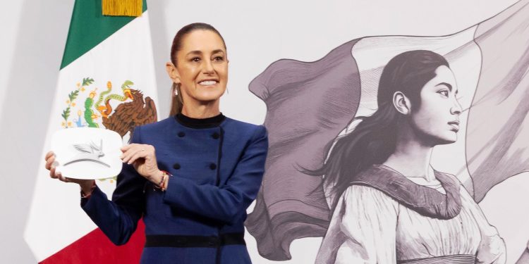 PRESENTAN EMBLEMA DE OLINIA; EN SEPTIEMBRE SE CONOCERÁ DISEÑO DE VEHÍCULOS ELÉCTRICOS