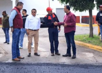 Julio Arreola impulsa obra en la avenida Lázaro Cárdenas para reforzar la seguridad vial en Pátzcuaro